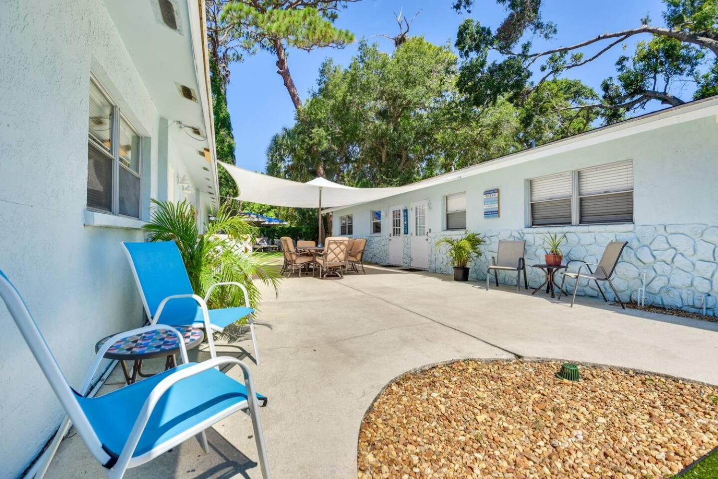 Coconut Cove Mid-Long Term Stays Available Walk To Downtown Trolly To Beaches Sarasota Zewnętrze zdjęcie